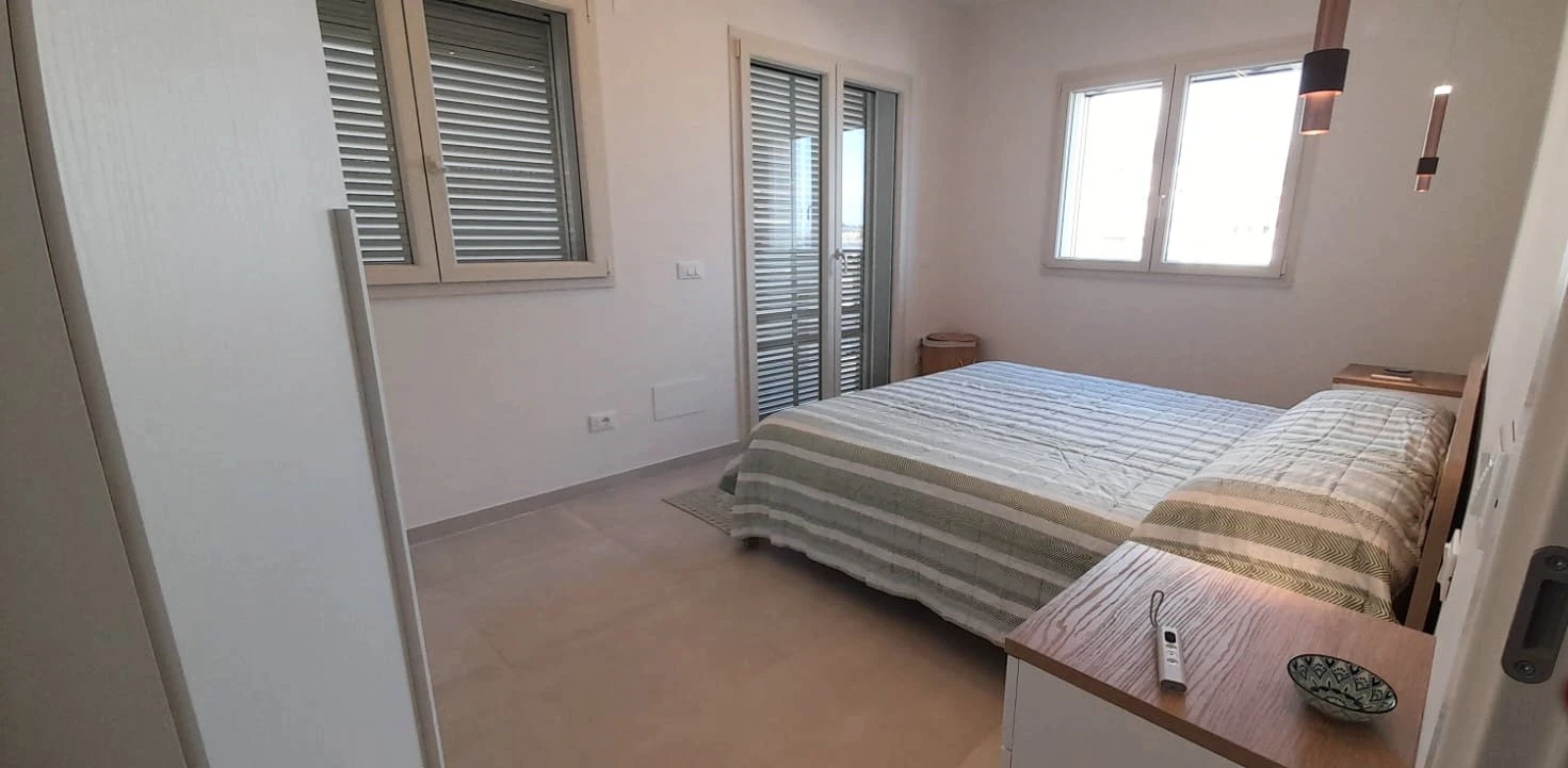 Stunning Seaside Home-5