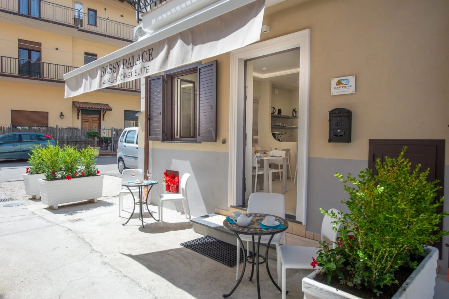 Rossy Palace Amalficoast Suites-4