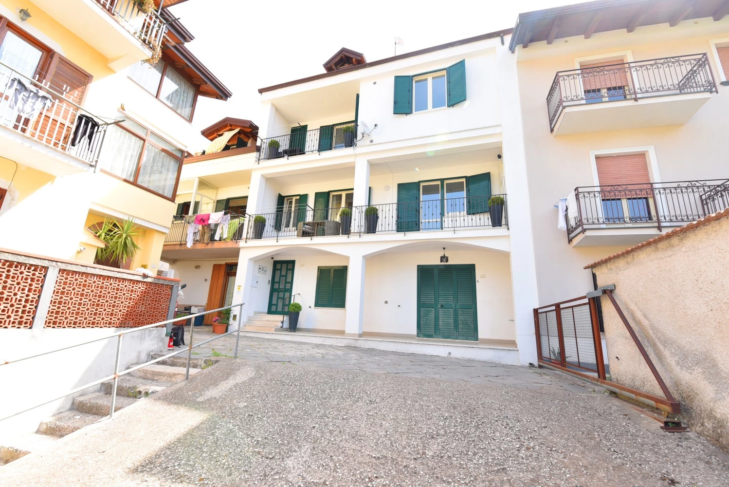 Chez Luke Apartments-2