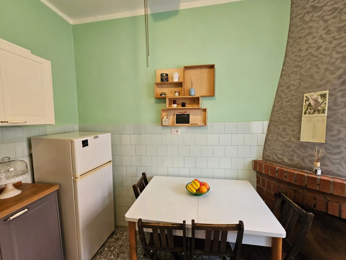 Vintage Art House-2
