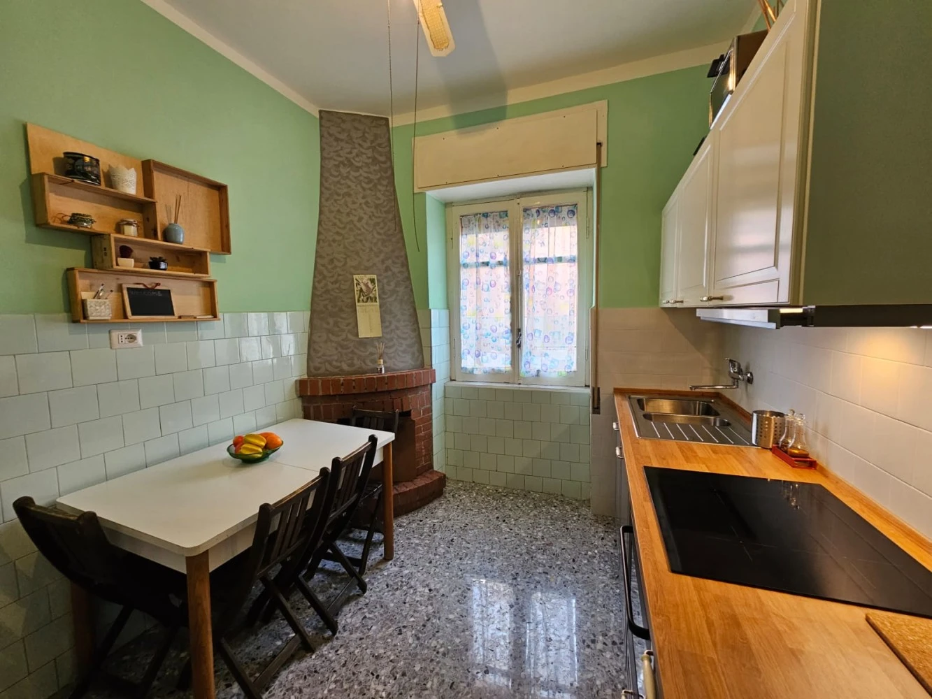 Vintage Art House-3