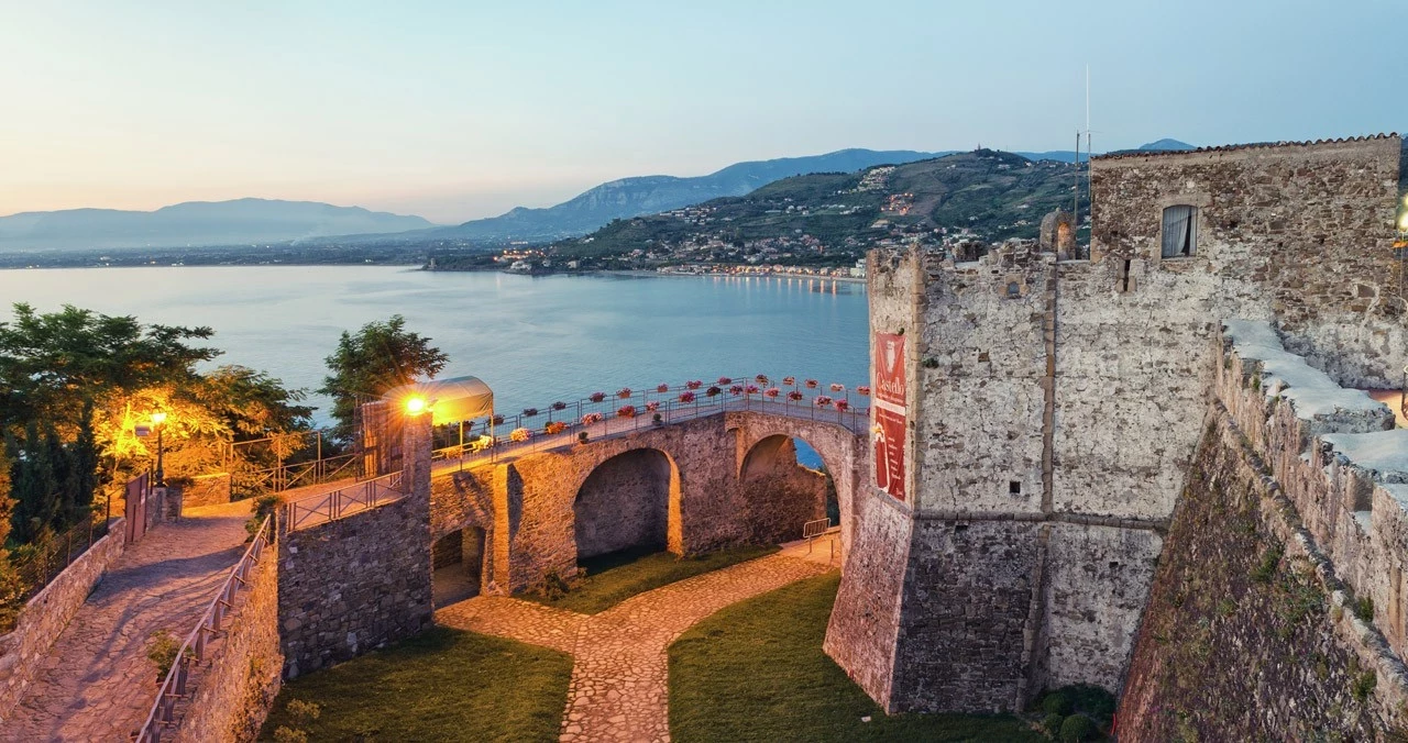 Strutture Certificate - Comune di Agropoli - PayTourist