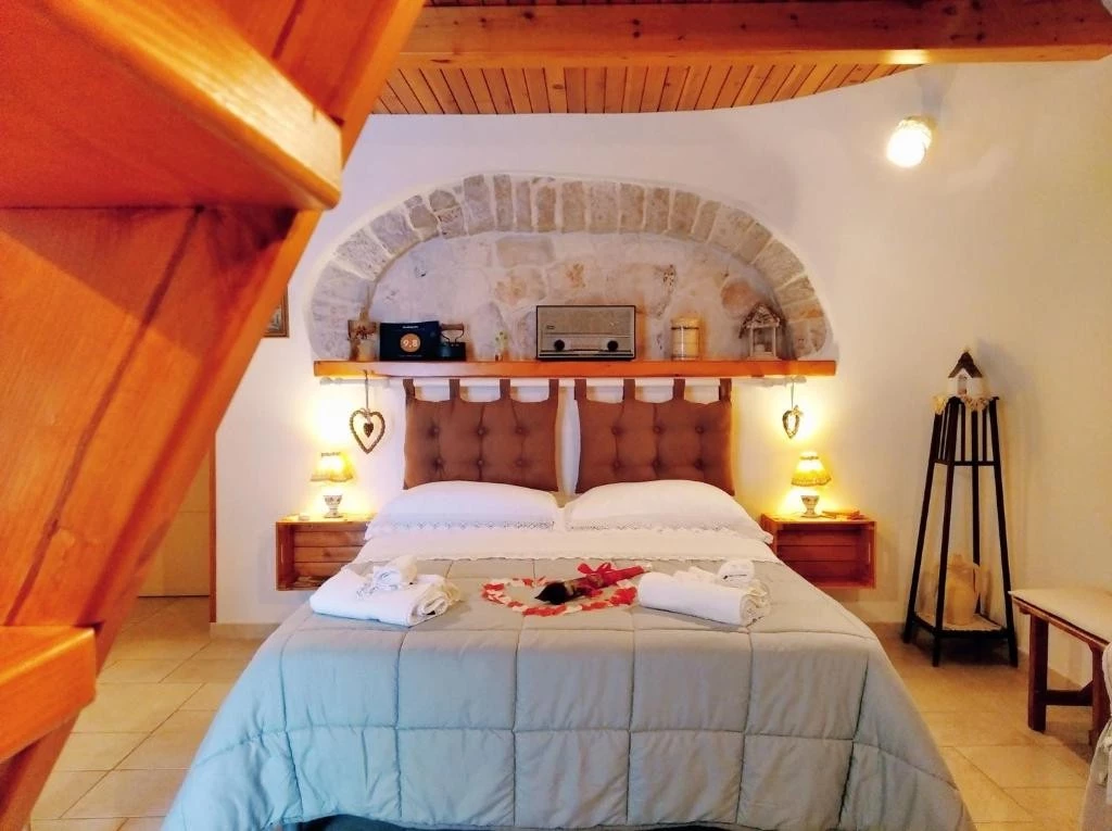 Trullo Delle Sorelle-1