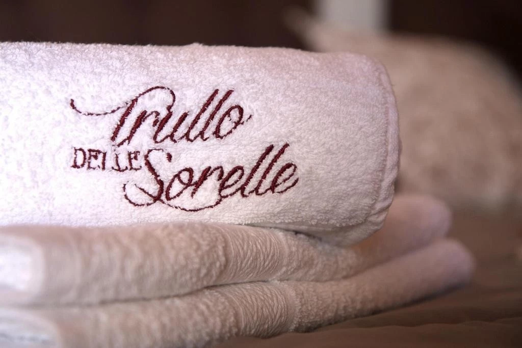 Trullo Delle Sorelle-2
