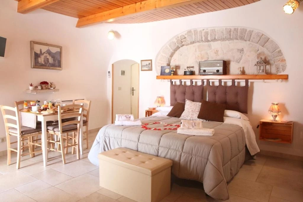 Trullo Delle Sorelle-5