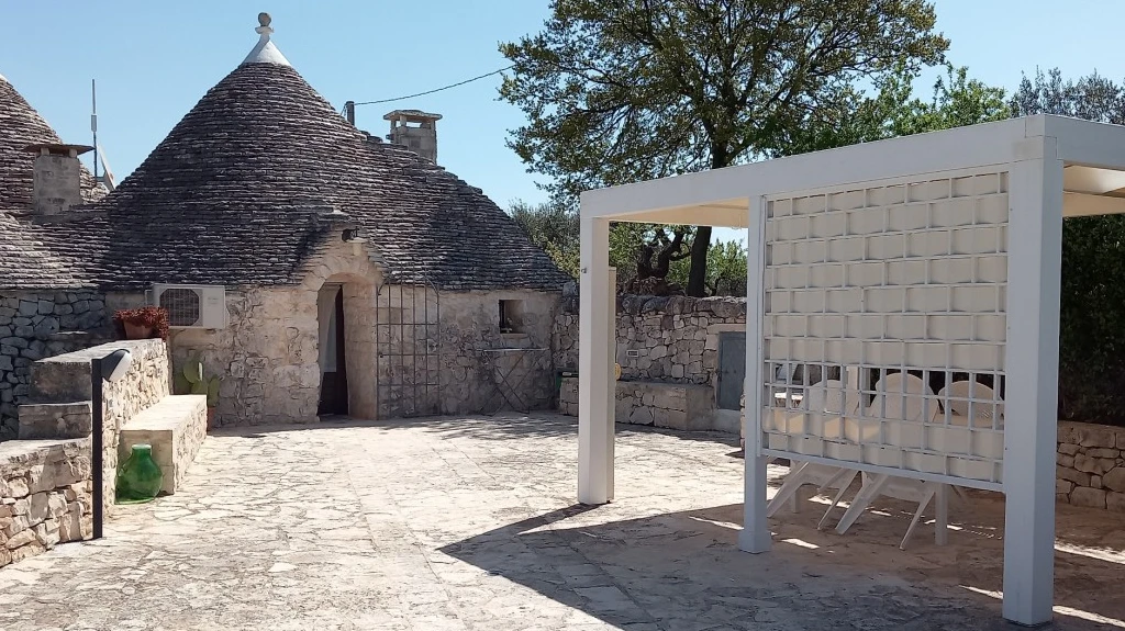 Trullo " Monte Del Sale "-2