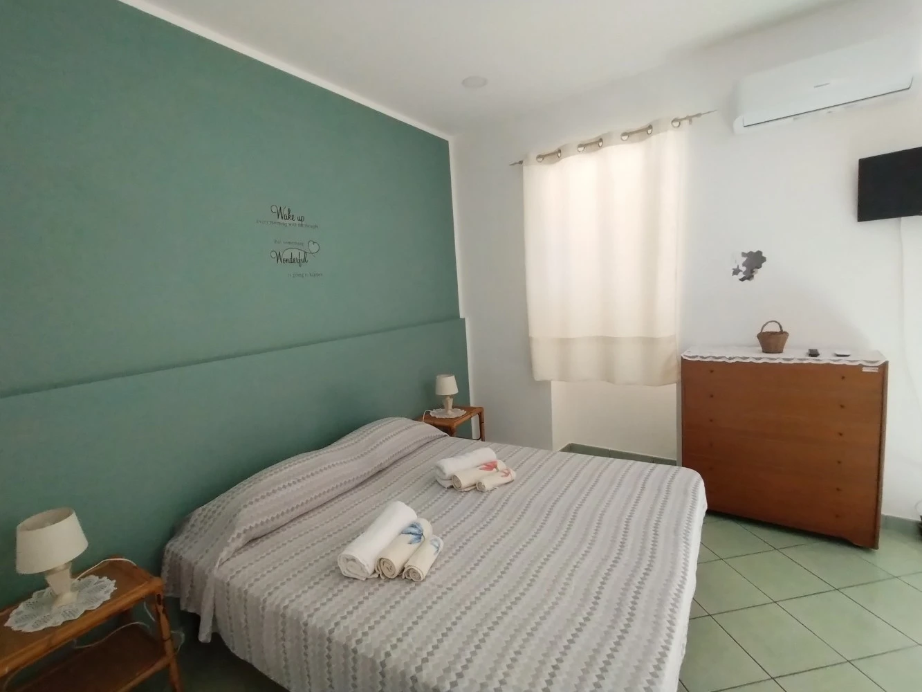 Casa Vacanza La Piazzetta Di D'angiolillo Rossella-1