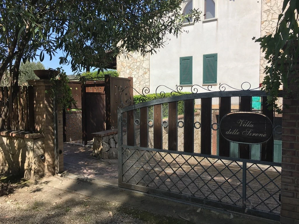 Casa Vacanze Villa Delle Sirene-2