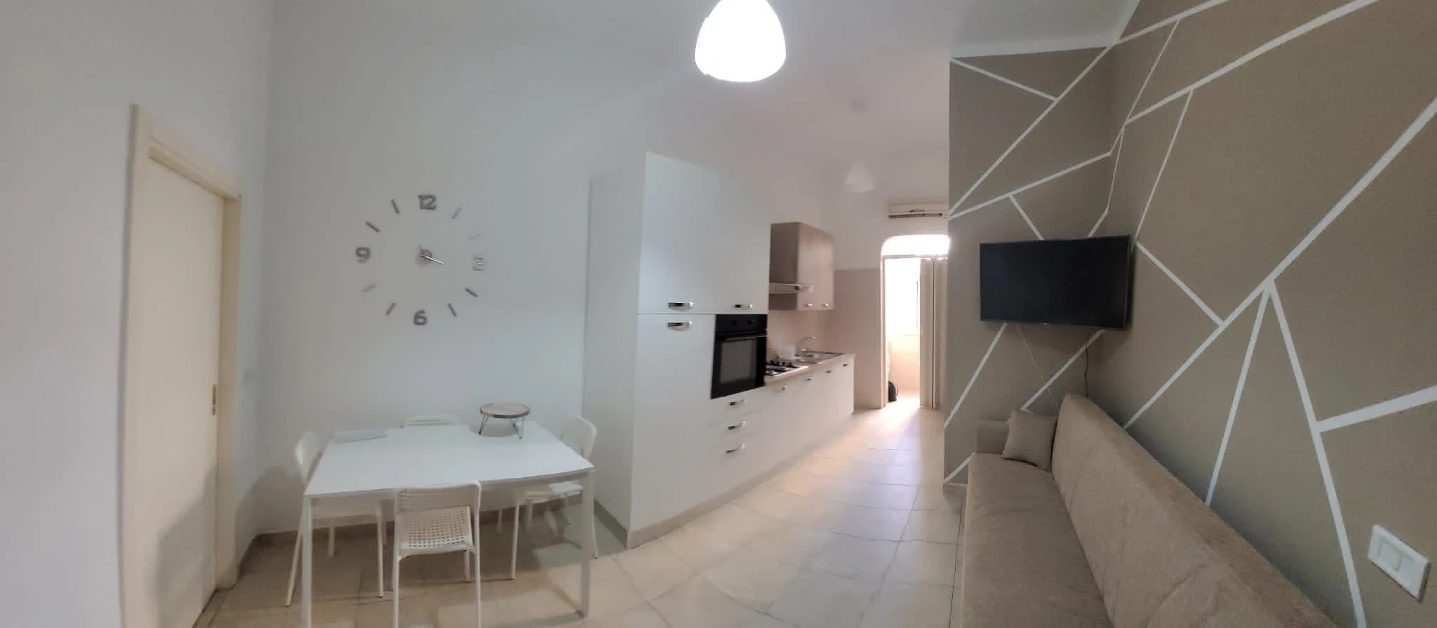 Independence House 71-3