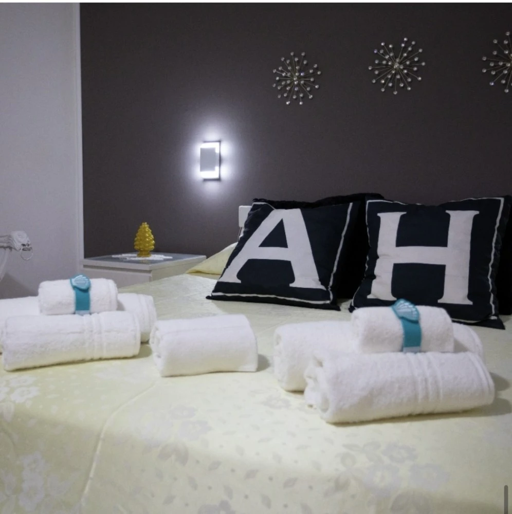 Angelhouse-1