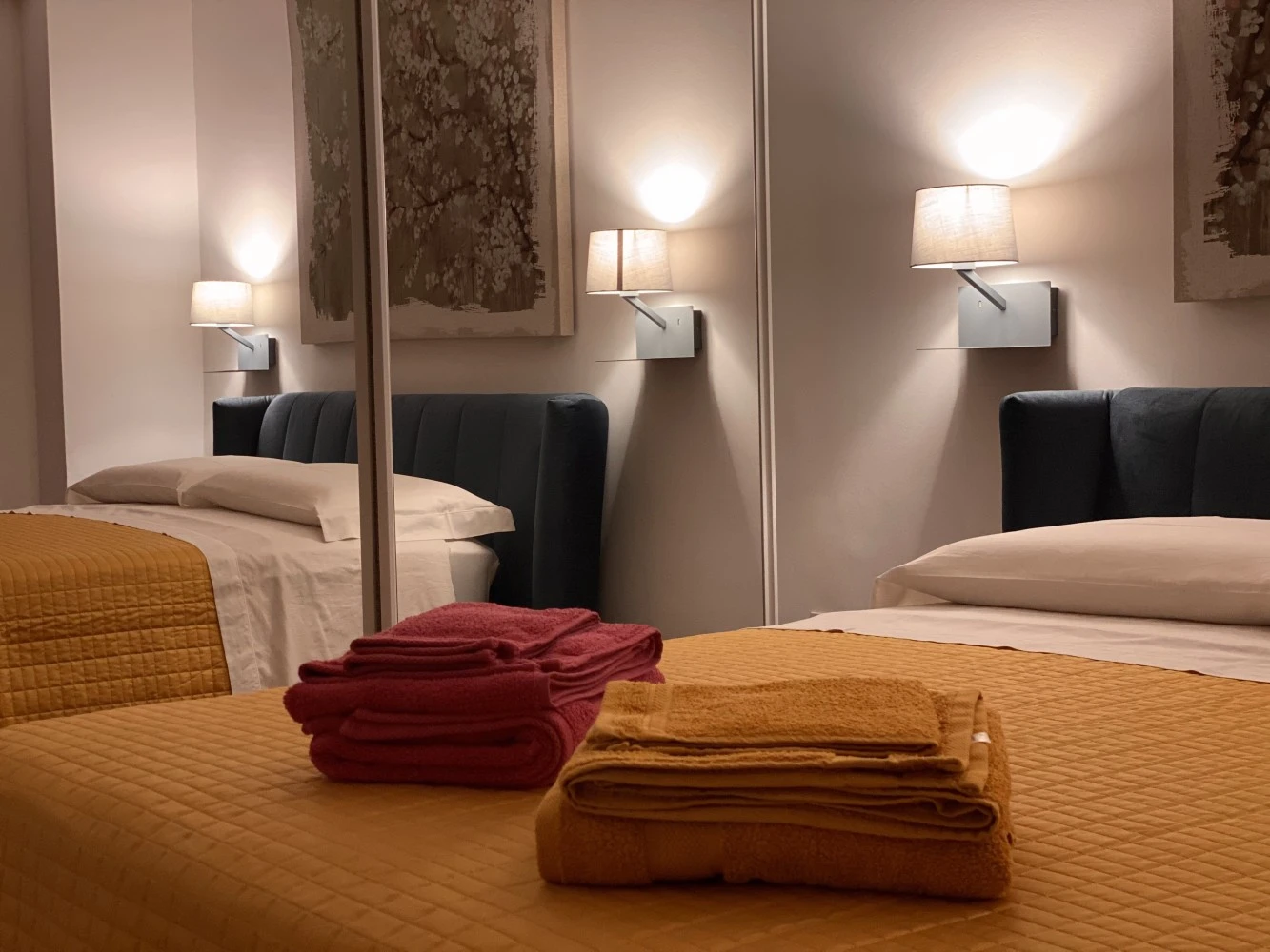 Glam House Calefati 103-3