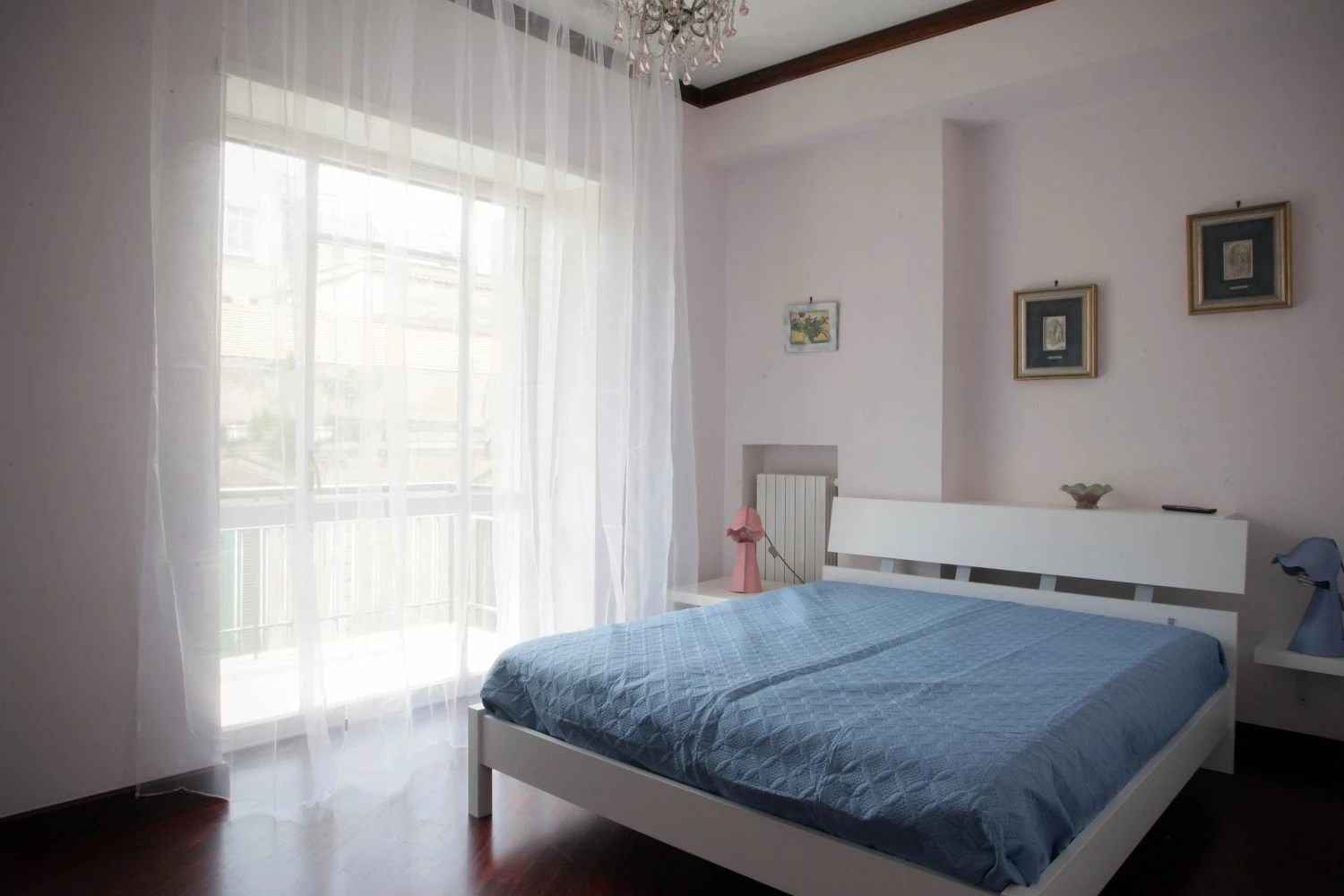 Clorinda's Rooms-5