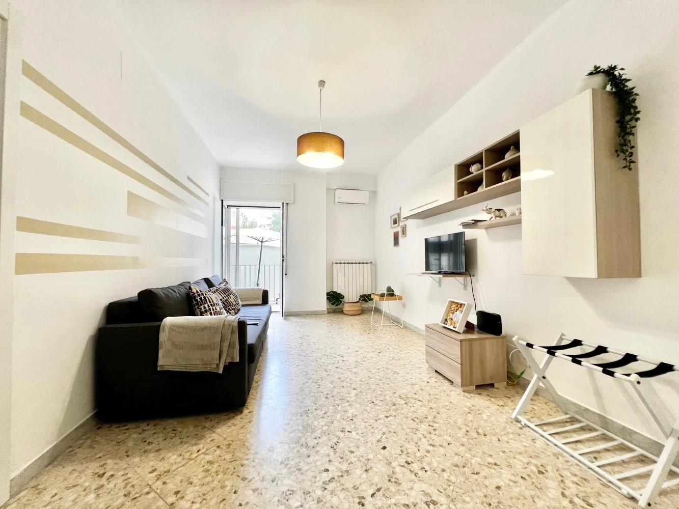 Manzoni Artist Lodge-1