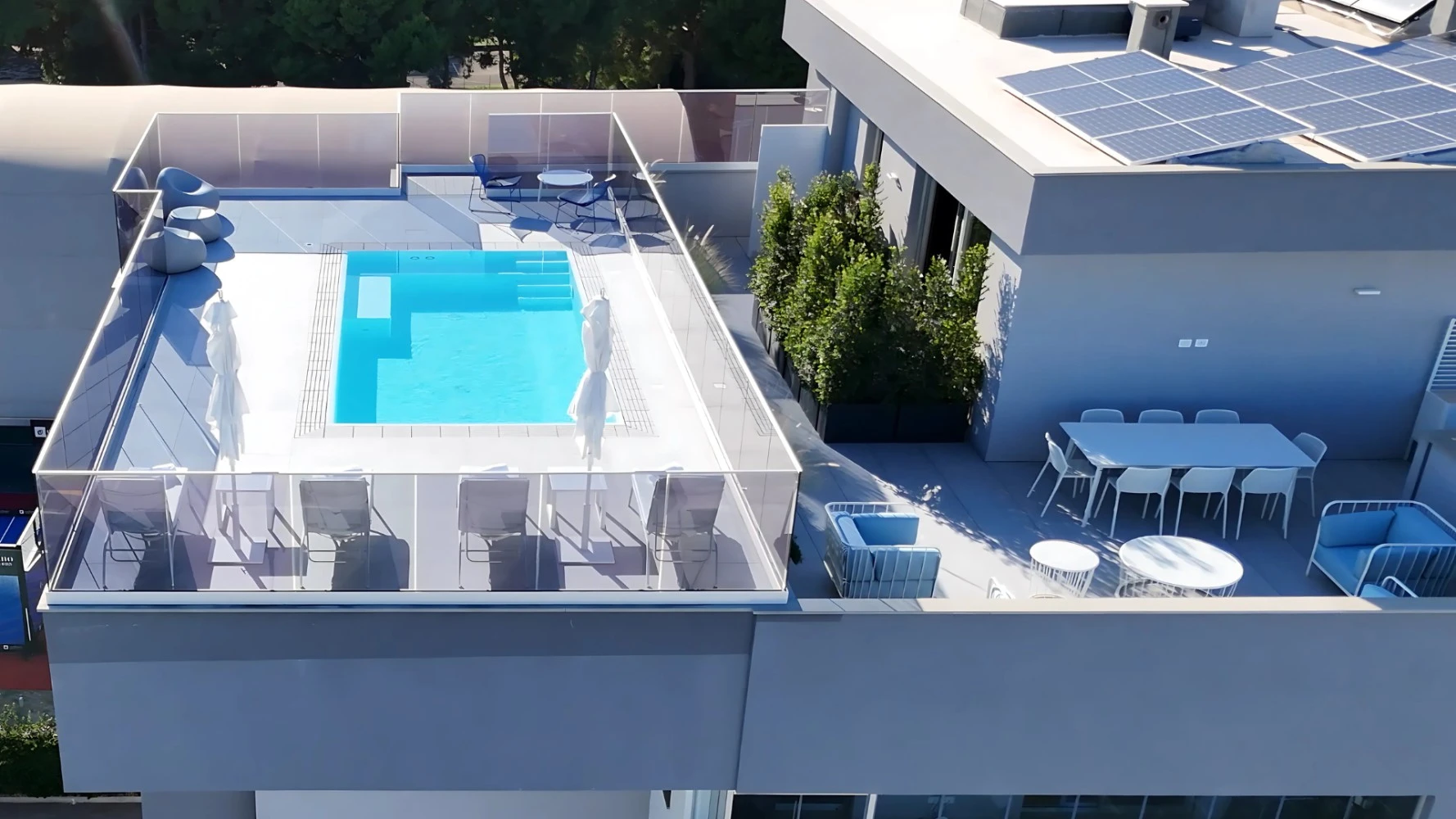 Green Park Suite & Pool-2
