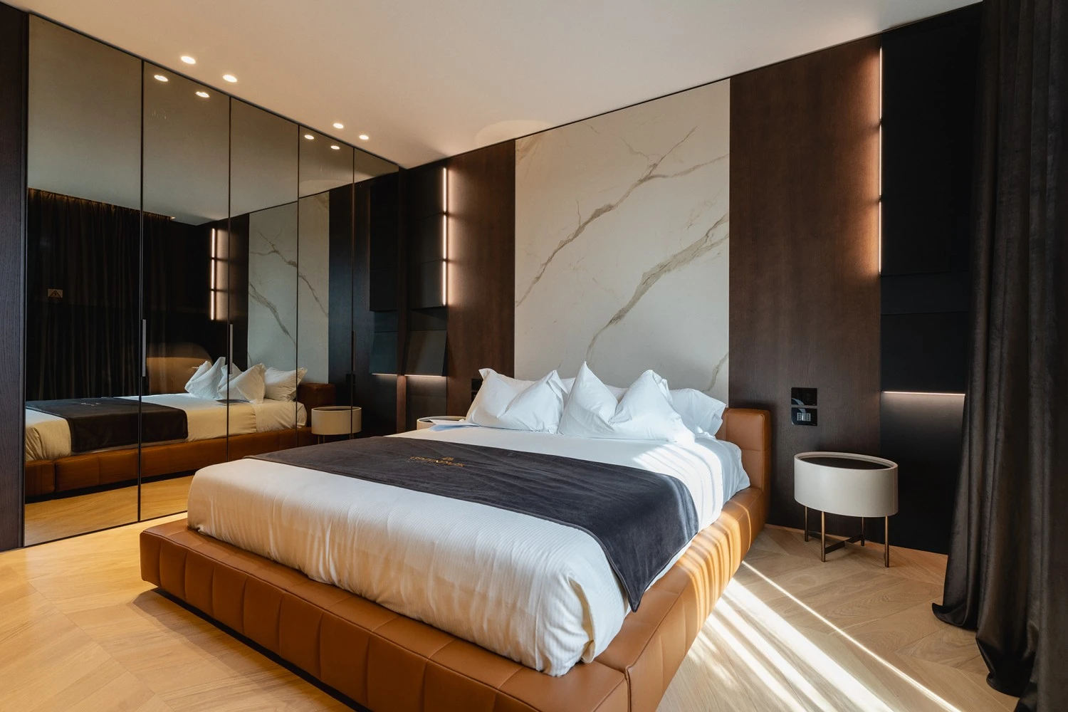 Green Park Suite & Pool-5