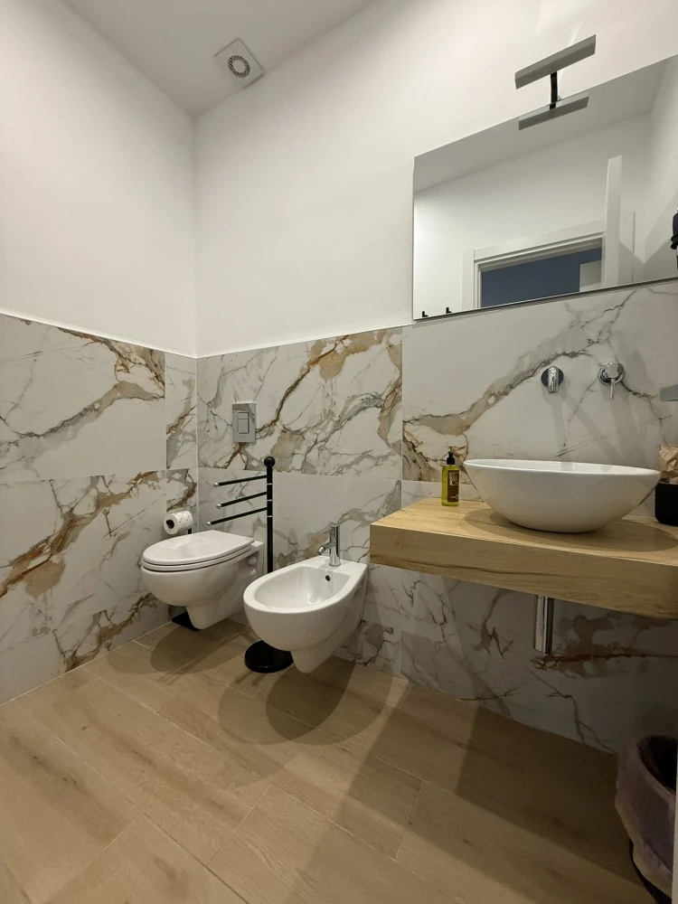 Carlo's Guest House-2