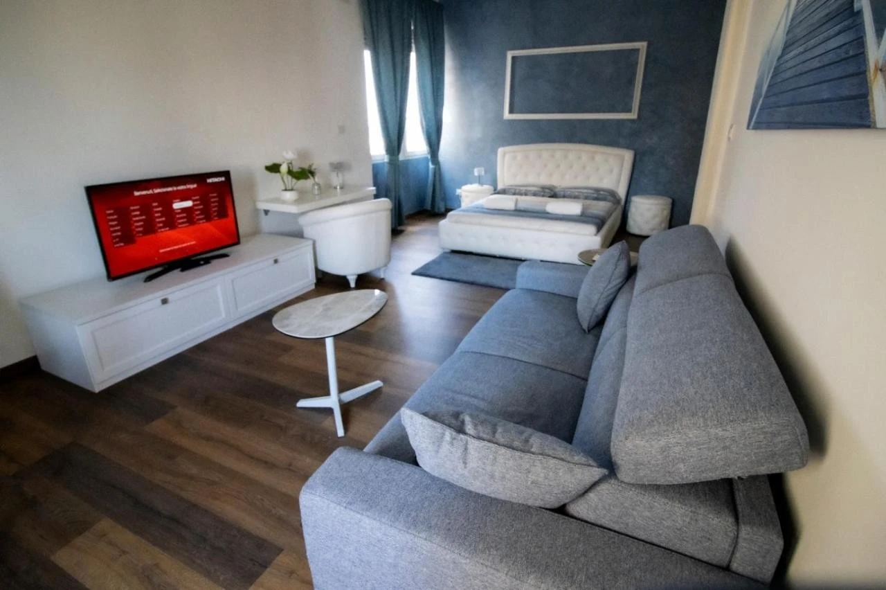 Home Experience-2