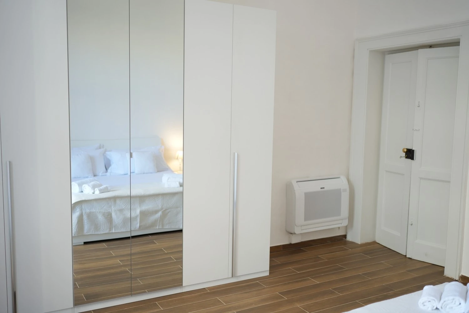 Palazzo Manzoni Apartments- Ulivo-3