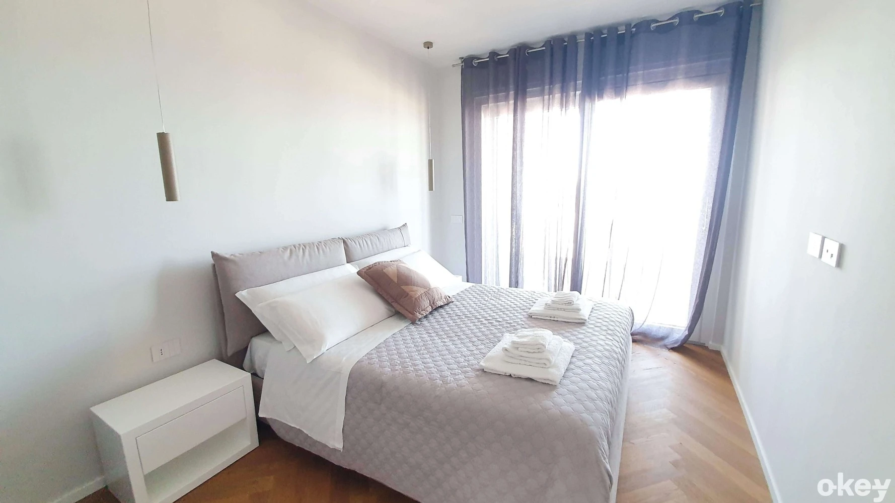 Seven Seas Luxury Apartment-1