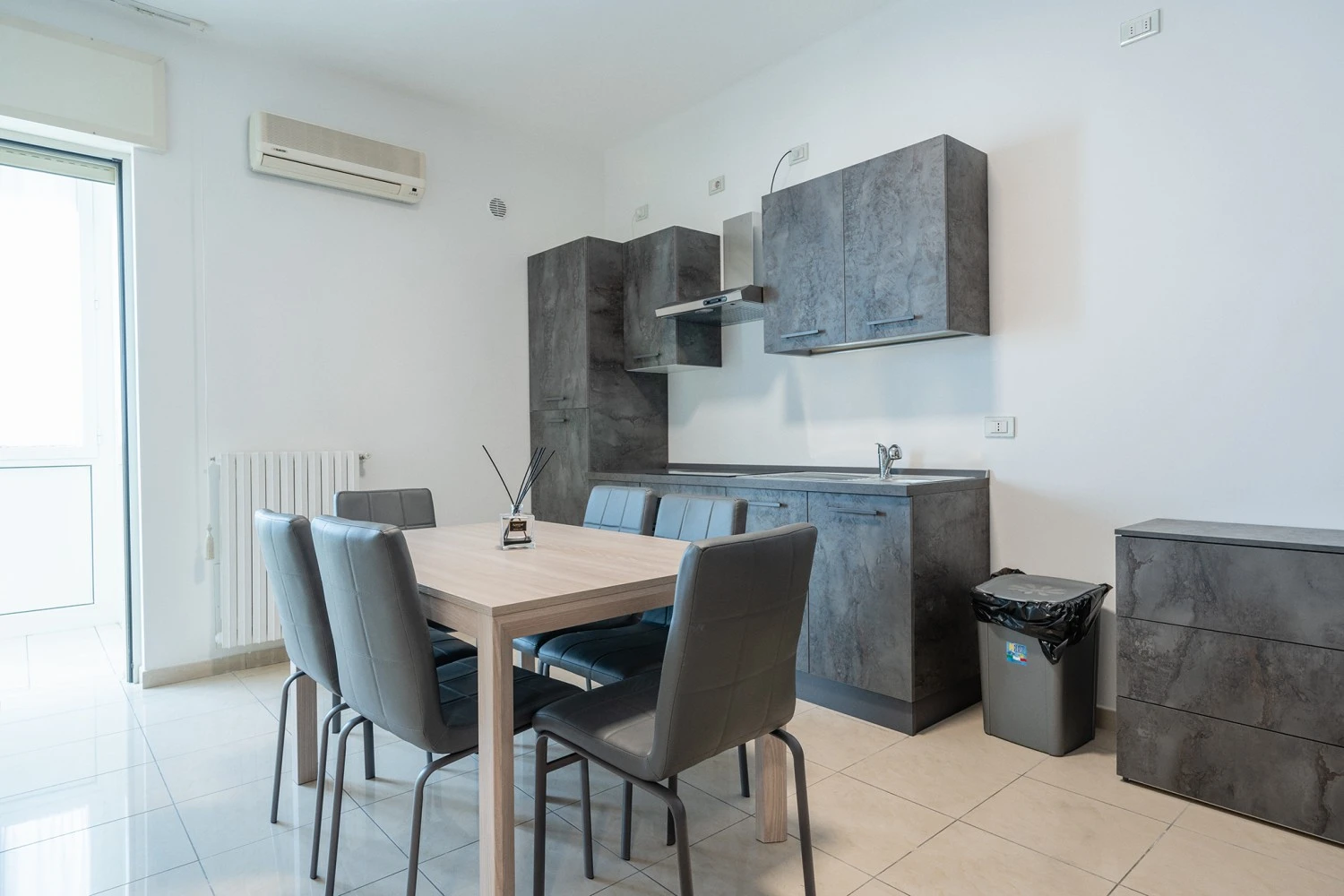 Home Abate Gimma 170-3