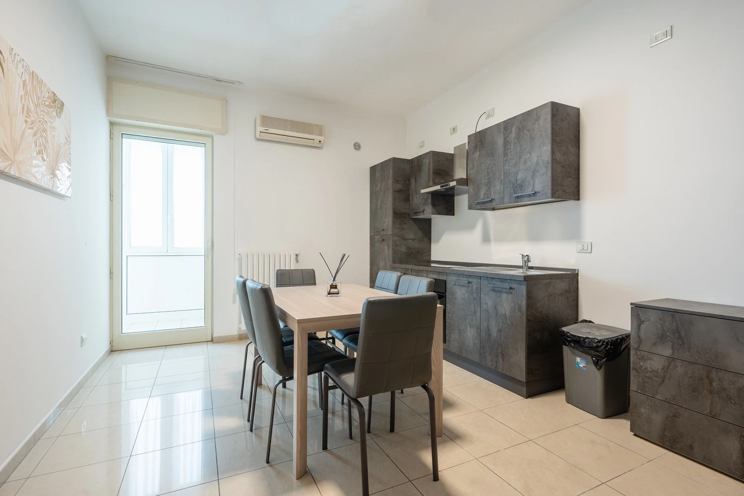 Home Abate Gimma 170-4