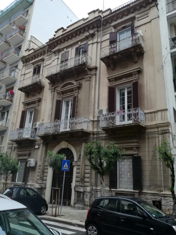 House Of Colors-2