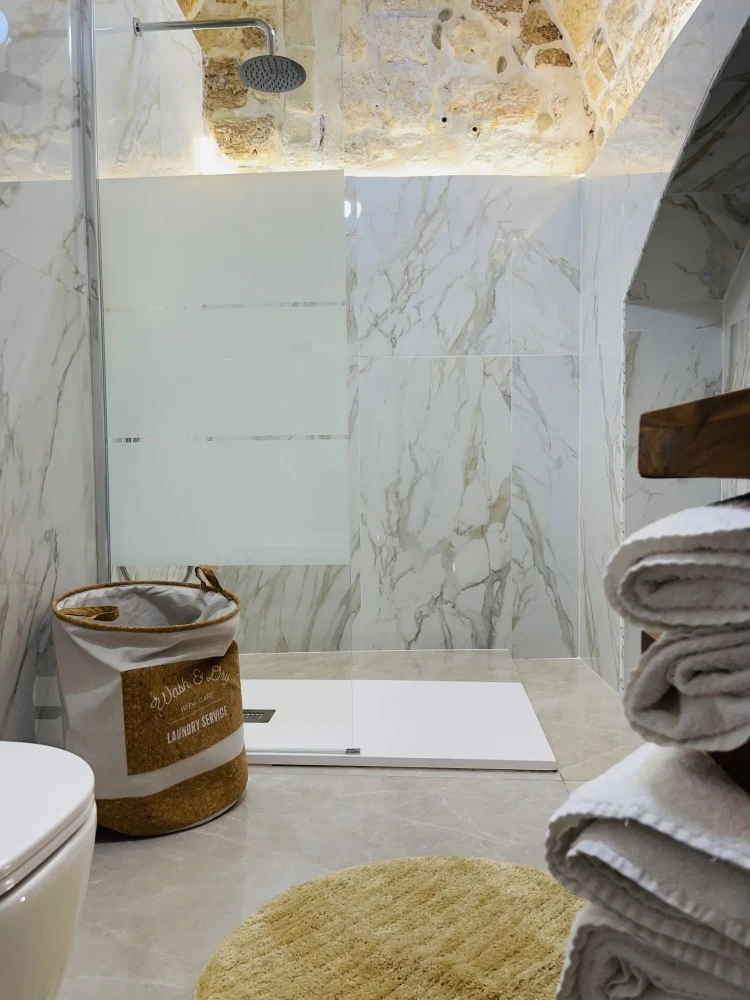 Suitewhiteflower/ledimorebiancofiore-4