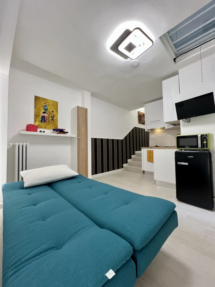 Ludo’s Flat Bari Center-1