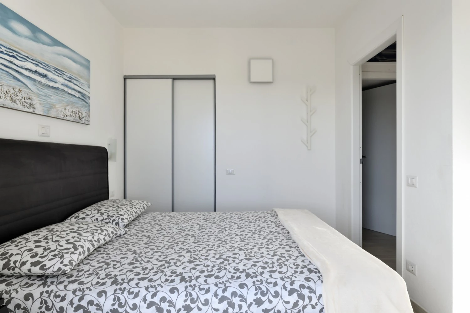 Marina Holiday Home-5