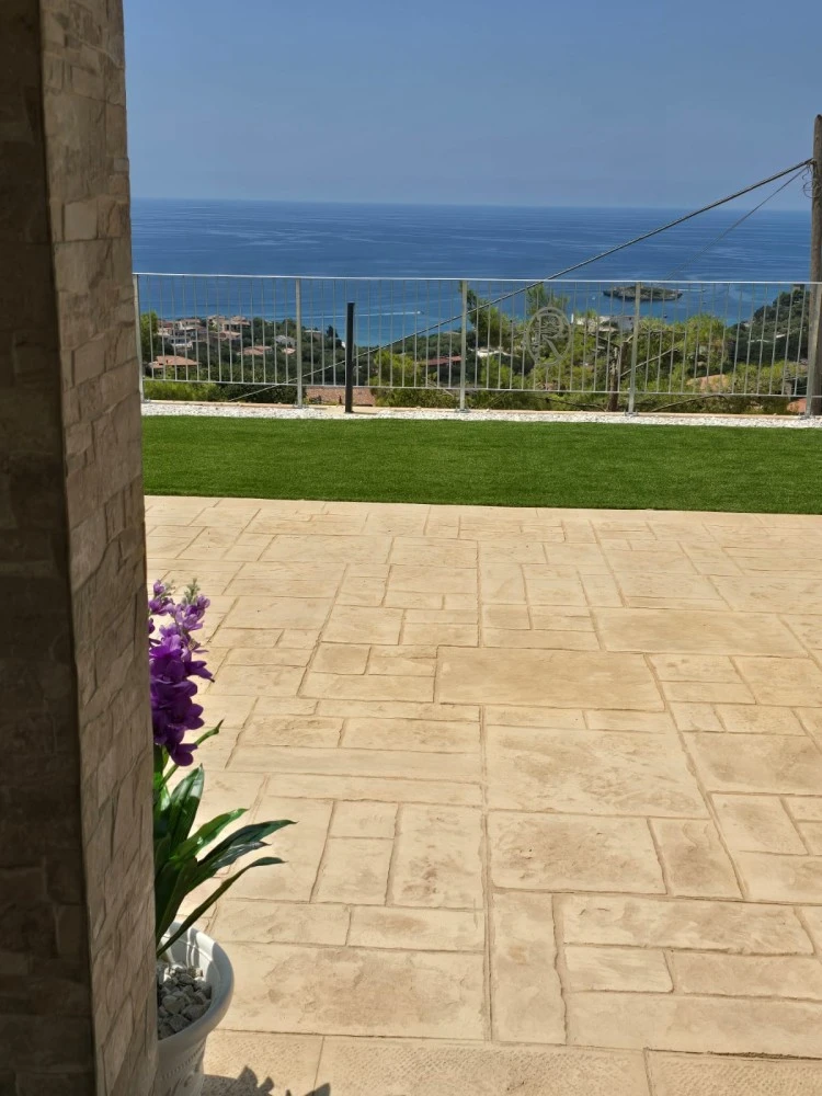Riviello Rooms-1