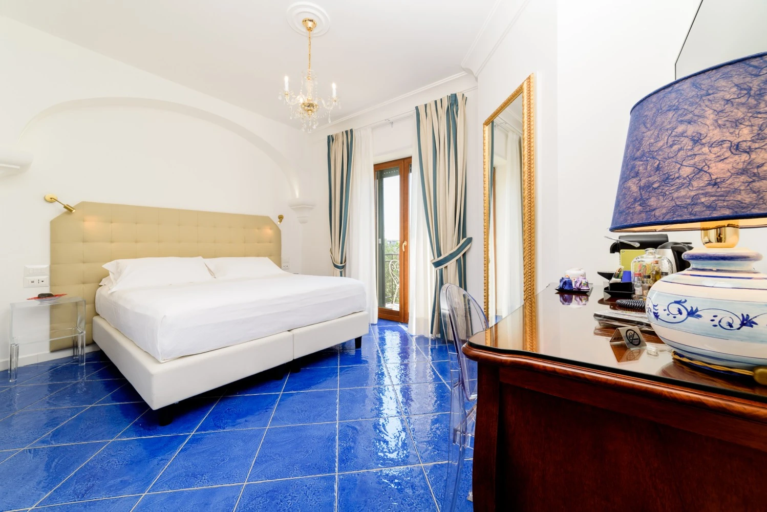 La Casa Di Paolo-3