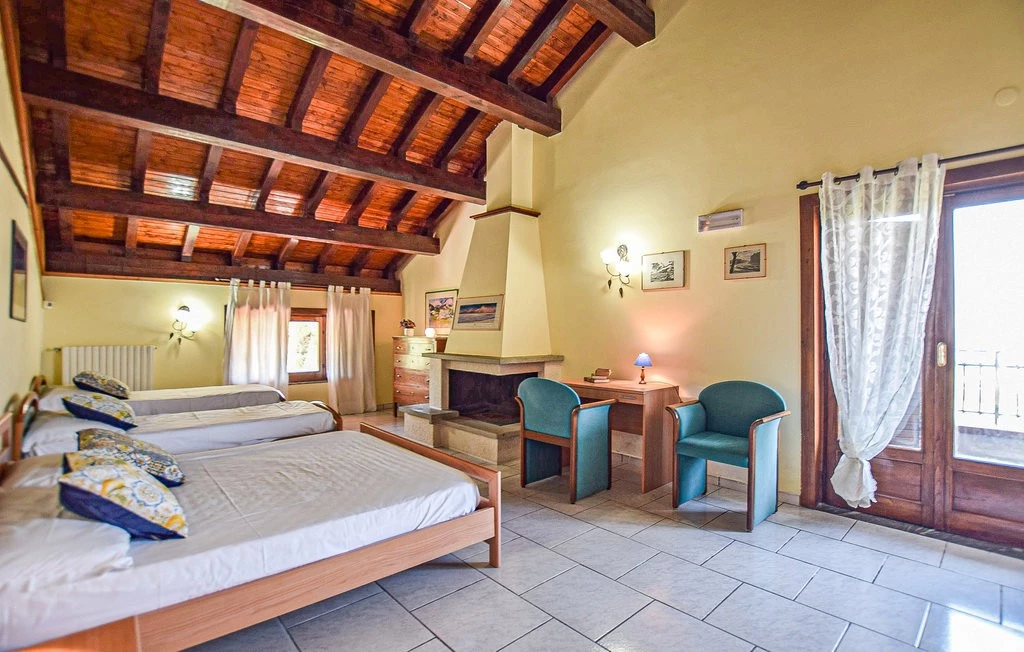 Villa Emeliarco-1