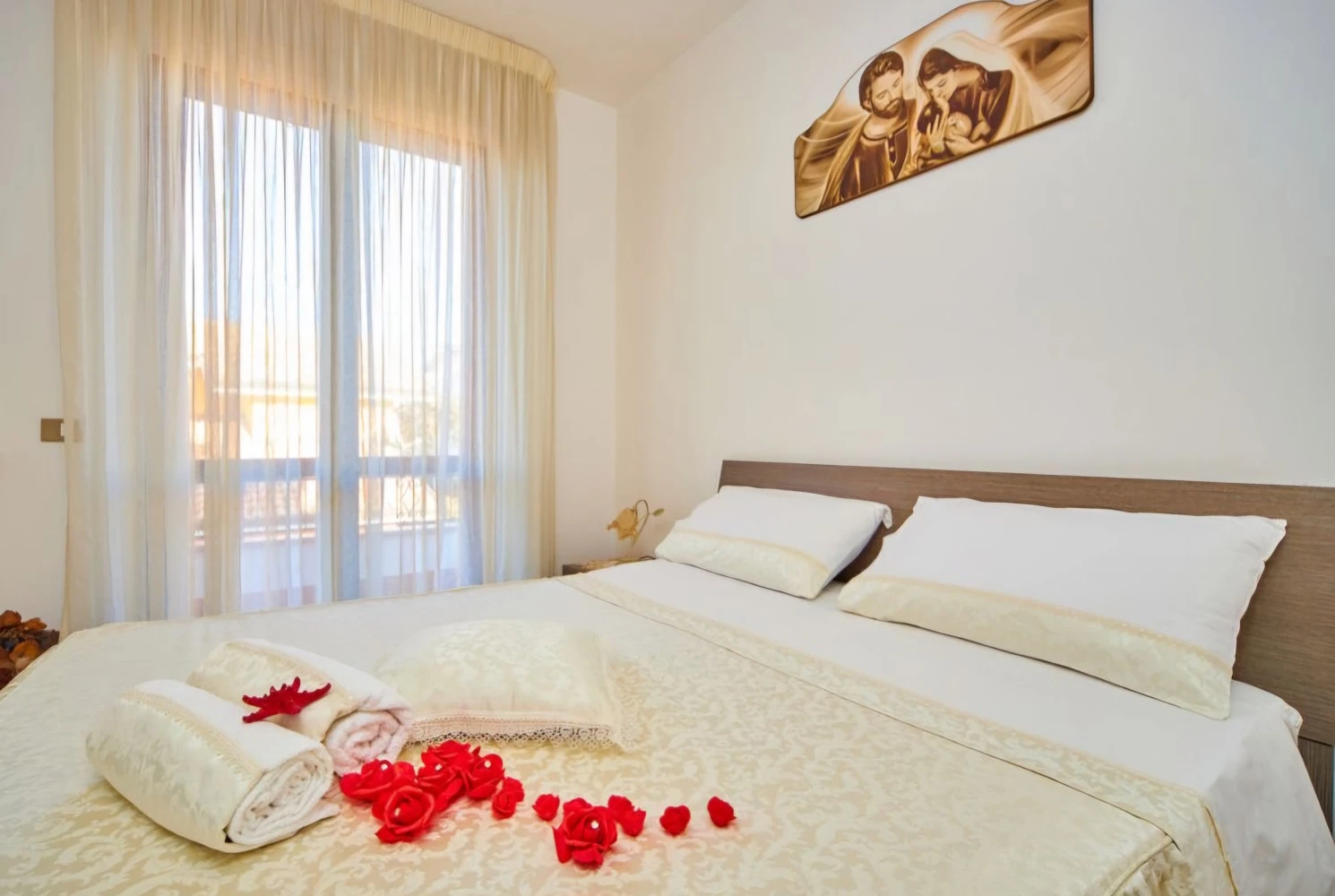 La Rosa Di Paestum-3