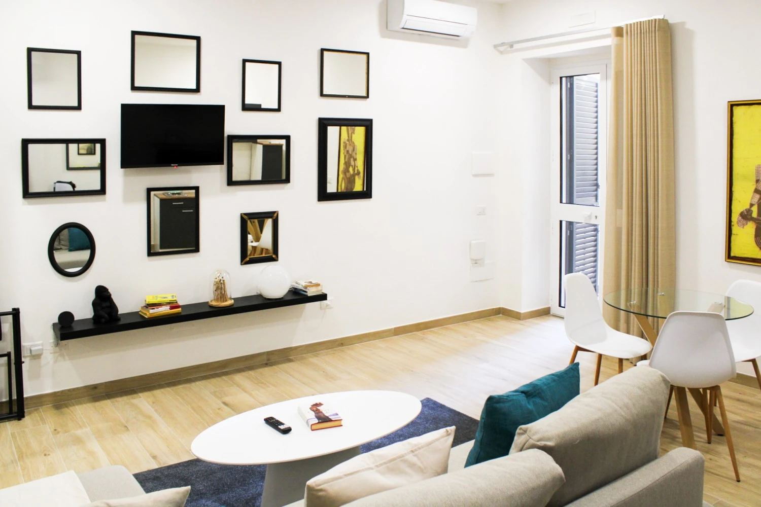 Sorelle Costa Apartments-2