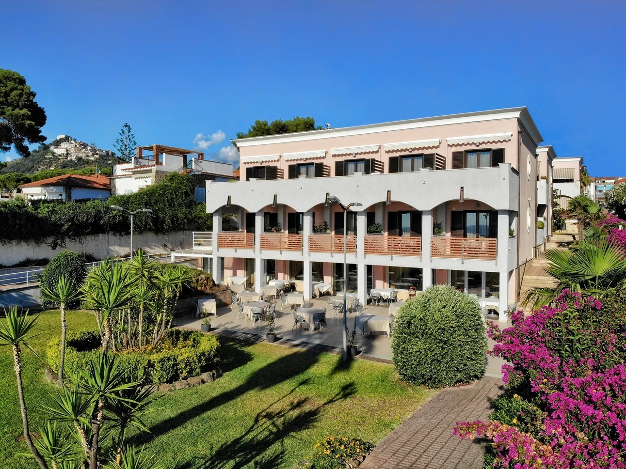 Hotel Mareluna-3