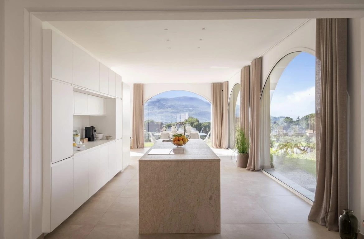 Curina Luxury Villa-4