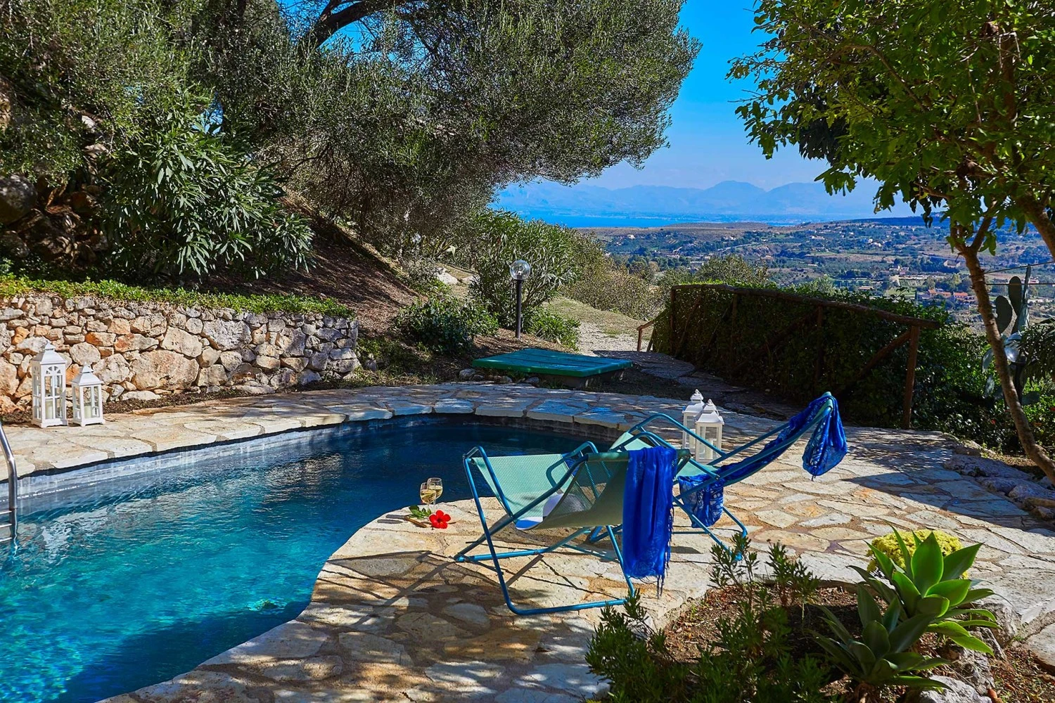 Villa Del Sol-1