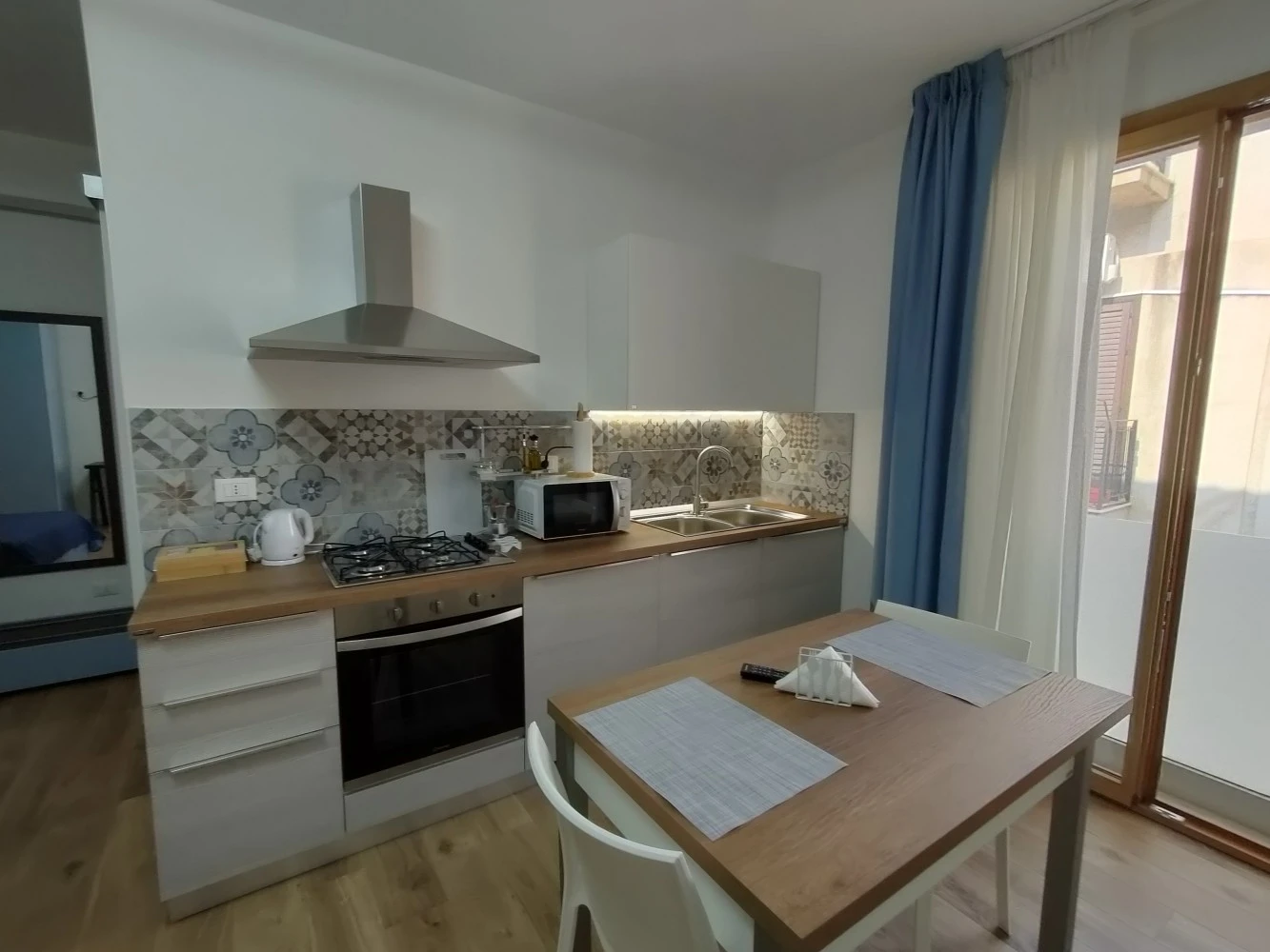 Dh Studio Apartments-2