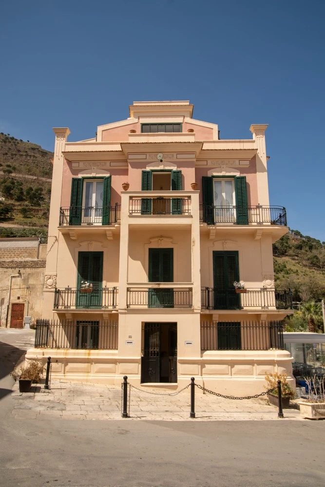 Liberty House-1