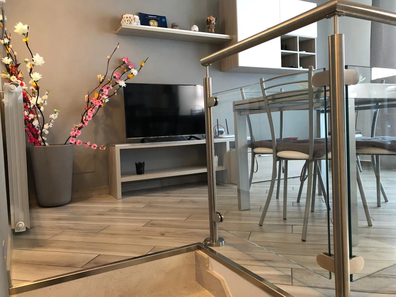 Teorema Holiday House-2