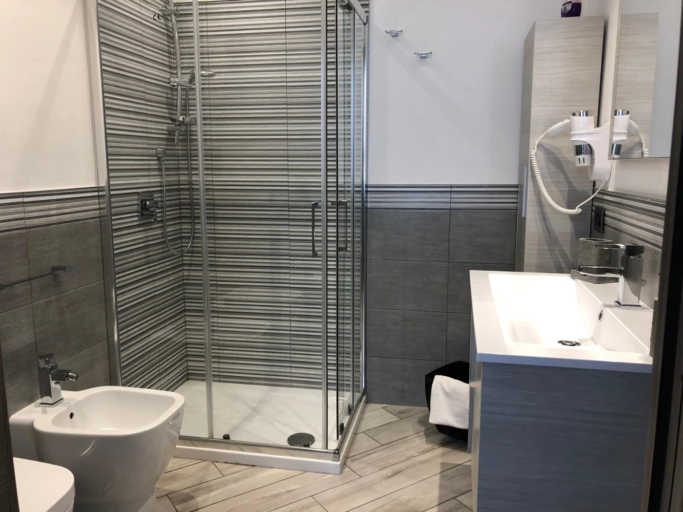 Teorema Holiday House-5