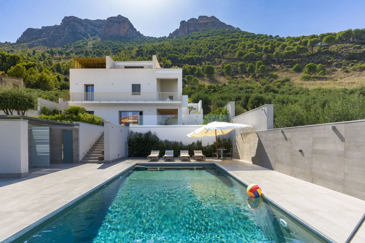Villa Bizzarria-1