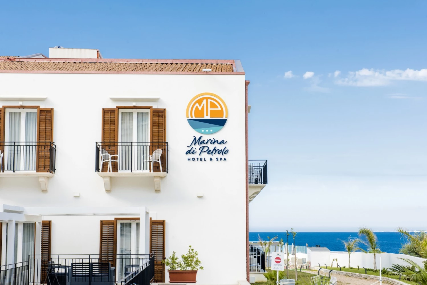 Marina Di Petrolo Hotel & Spa-1