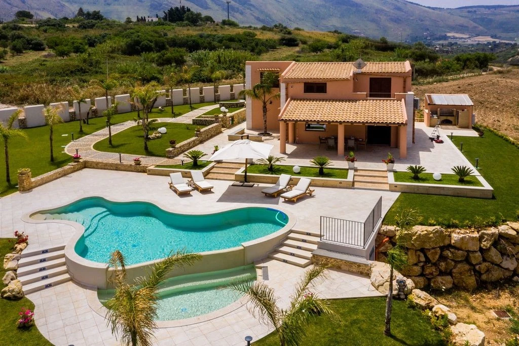 Villa Azzolu-1