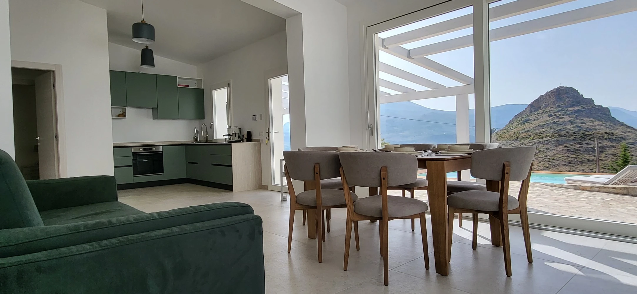 Villa Ballerina Bianca-3