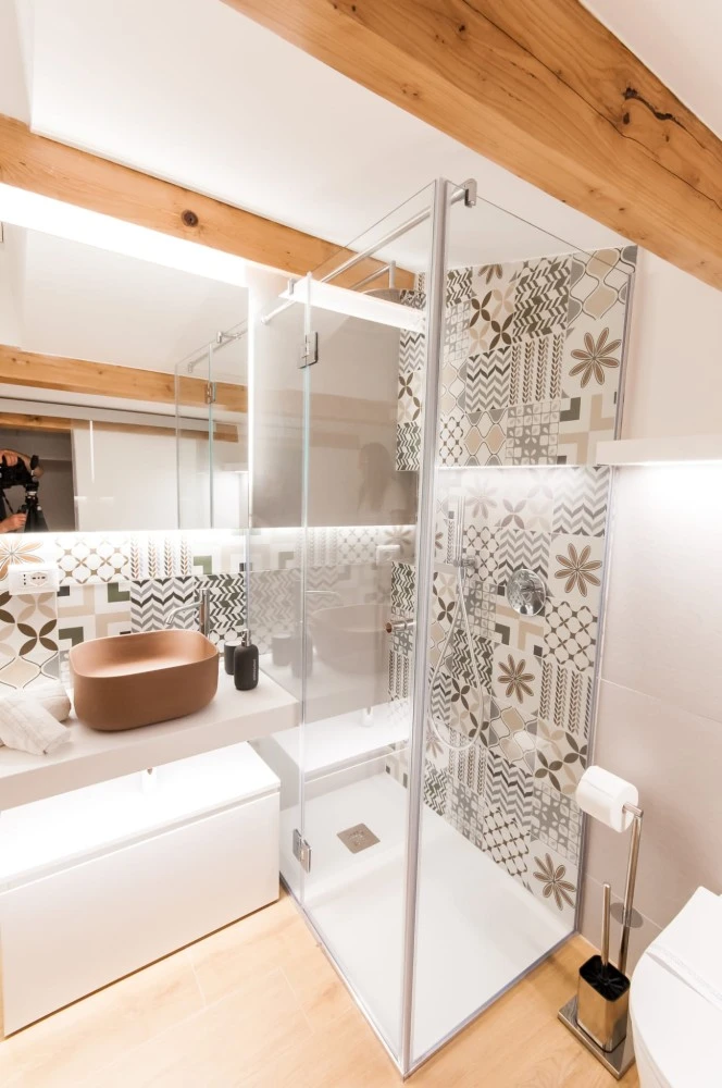 White Home-2
