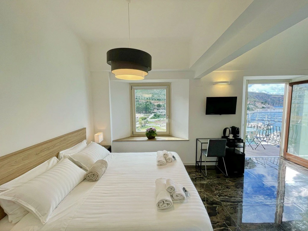 Suite Altamarea "sea View Studios"-2