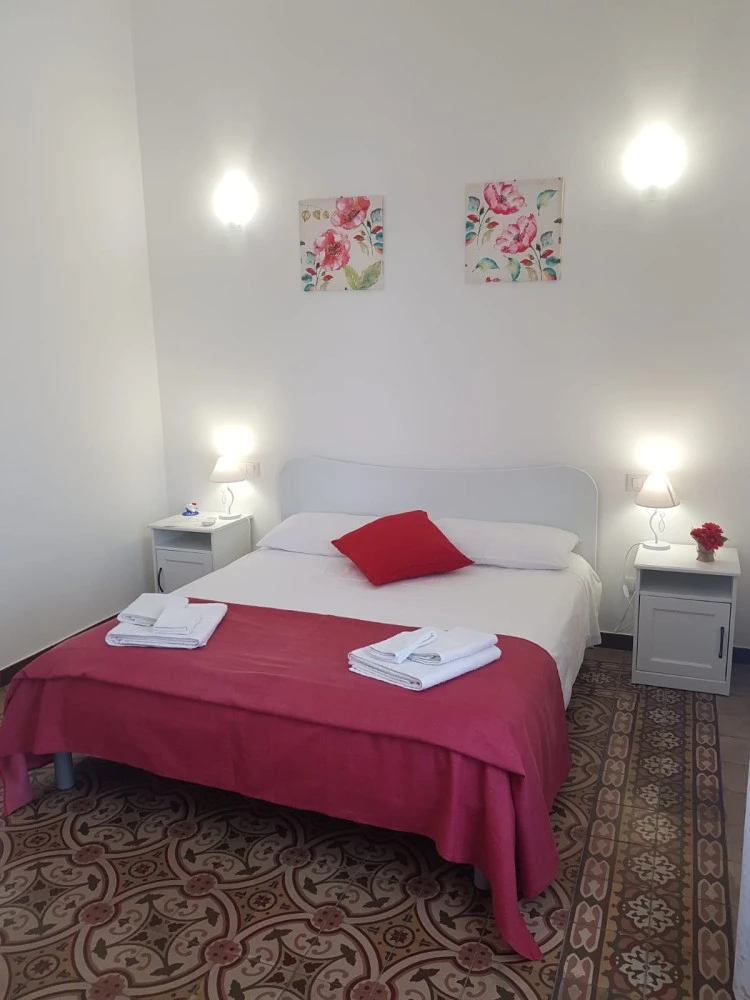 De Meo Guest House-4