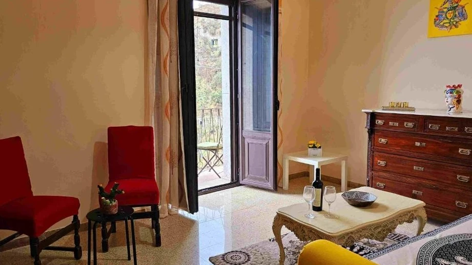 Petralia Guest House-1