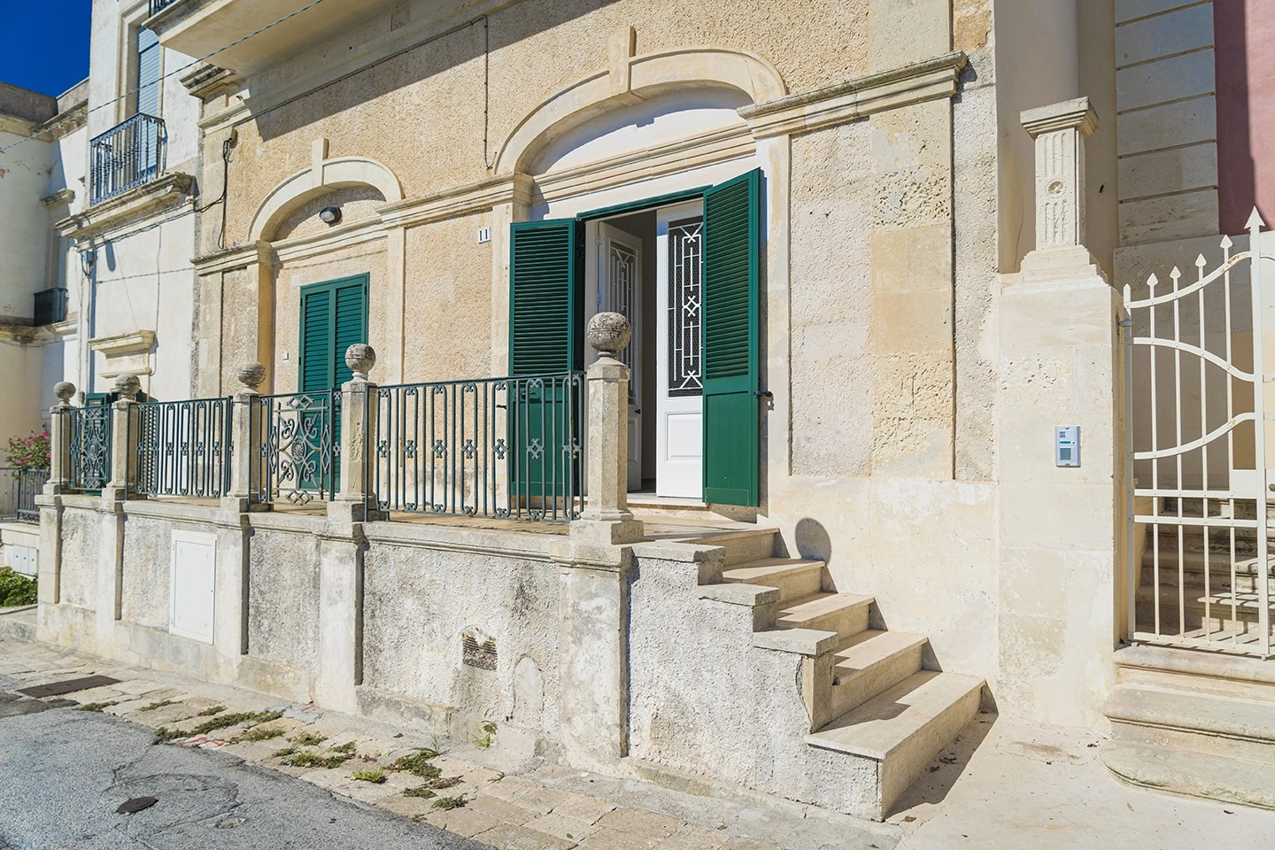 La Chicca-2